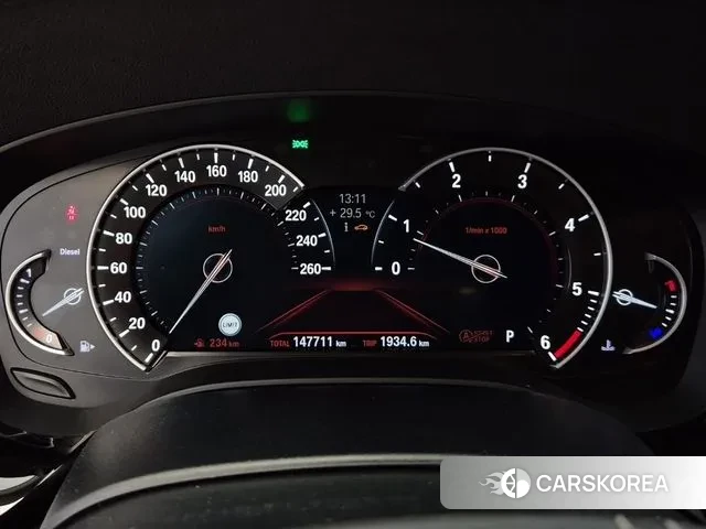 BMW 5 Series (G30) id 3055767 из Кореи 14