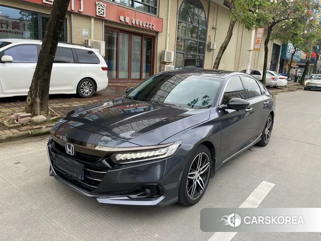 Honda Accord 2023 Серебристо-серый из Китая, фото 6