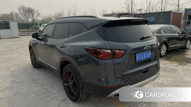 Chevrolet Trailblazer id 4207240 из Китая 13