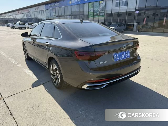 Volkswagen Sagitar id 4271200 из Китая 9