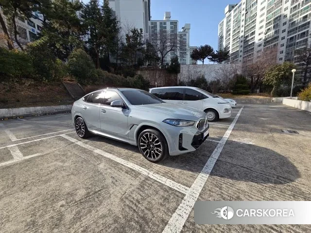 BMW X6 (G06) 2023 Цвет галактики из Кореи, фото 6