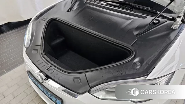 Tesla Model S id 3422423 из Кореи 17