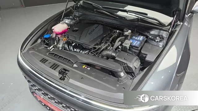 Hyundai Grandeur (GN7) id 3031628 из Кореи 16