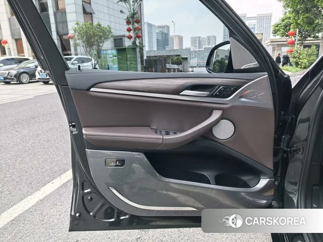 BMW X3 id 4254543 из Китая 15