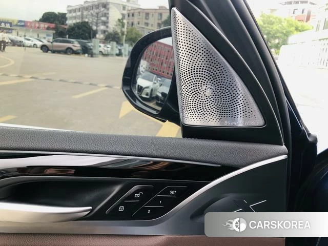 BMW X3 id 4221556 из Китая 12