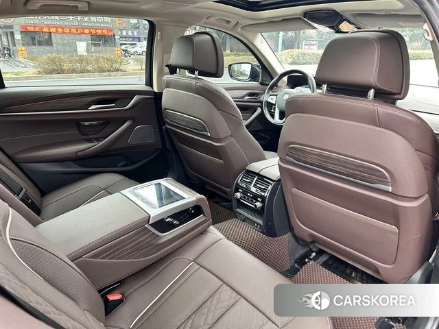 BMW 5 series id 4265698 из Китая 15