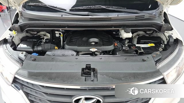 Hyundai The New Grand Starex id 4703465 из Кореи 16