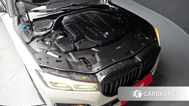 BMW 7 Series (G11) id 3198168 из Кореи 16