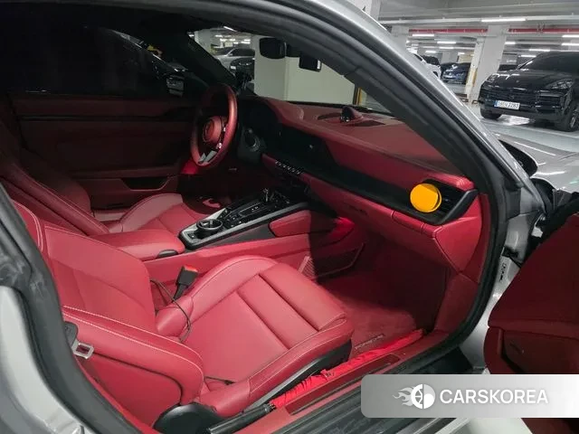 Porsche 911(992) id 3251233 из Кореи 13