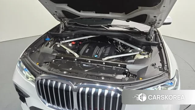 BMW X7 (G07) id 3747548 из Кореи 16