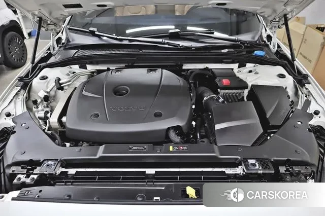 Volvo S60 3rd generation id 3060534 из Кореи 16