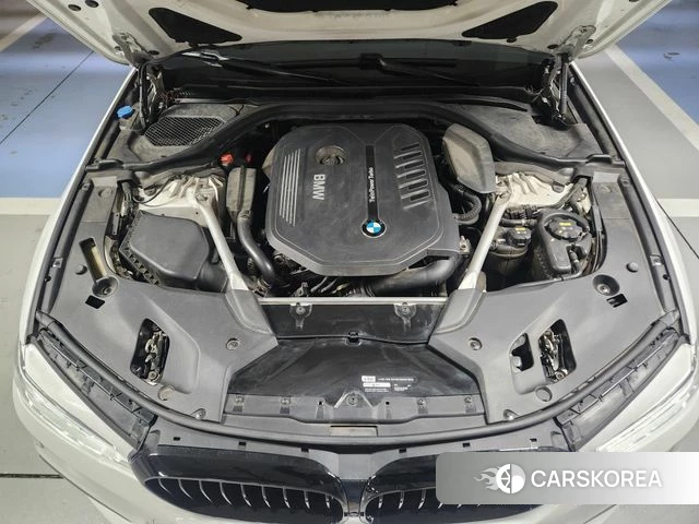 BMW 5 Series (G30) id 3796252 из Кореи 11