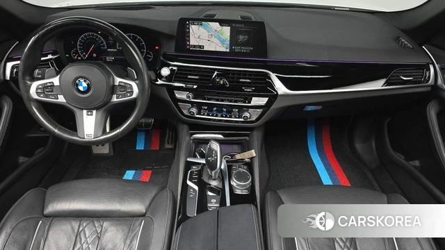 BMW 5 Series (G30) id 4482839 из Кореи 29
