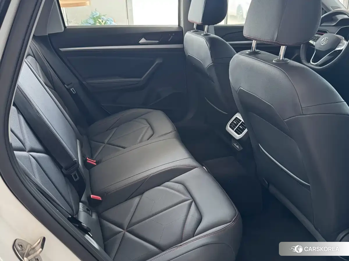 Volkswagen Lavida id 4546245 из Китая 14