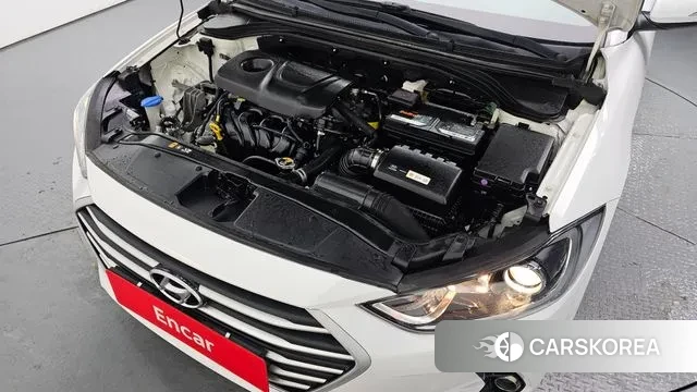 Hyundai Avante AD id 3672899 из Кореи 16