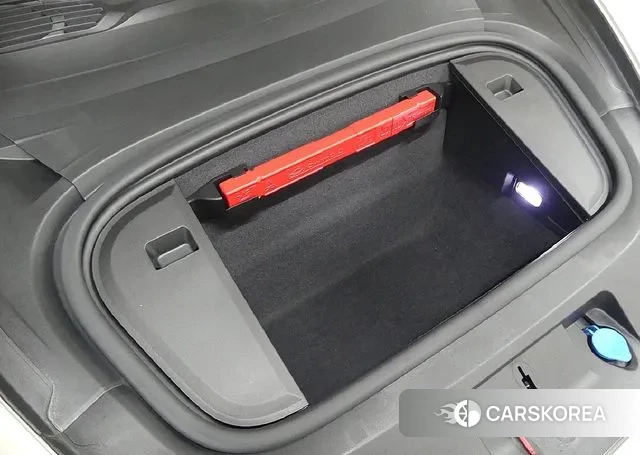 Porsche Taycan id 3518172 из Кореи 16