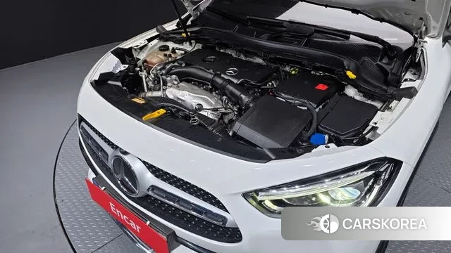 Mercedes-Benz GLA - Class H247 id 3635950 из Кореи 16