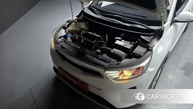 Kia Stonic id 3045260 из Кореи 16