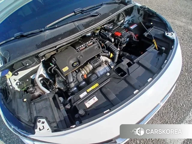 Peugeot 5008 second generation id 3644147 из Кореи 16