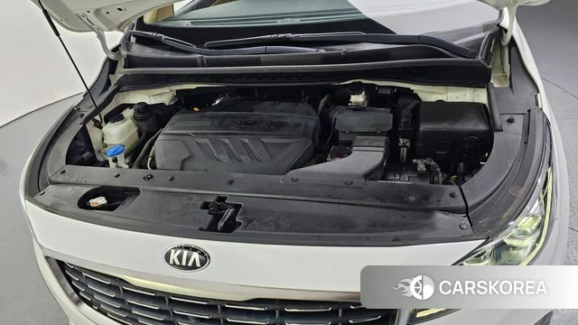 Kia The New Carnival id 4770779 из Кореи 16