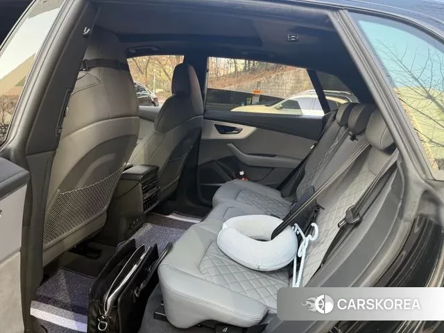 Audi Q8 (4M) id 3599397 из Кореи 7