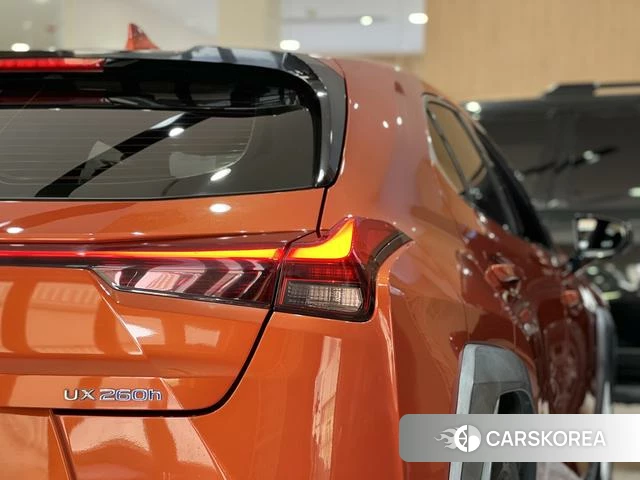 Lexus UX id 4329075 из Китая 15