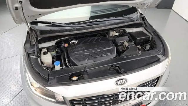 Kia The New Carnival id 2946359 из Кореи 16