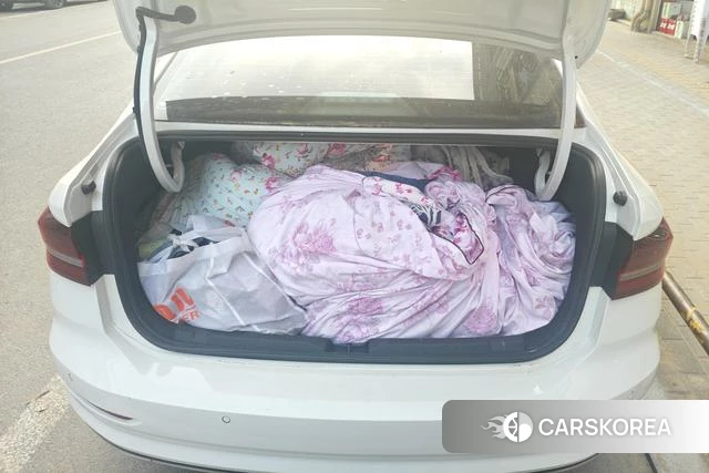 Volkswagen Lavida id 4278219 из Китая 13