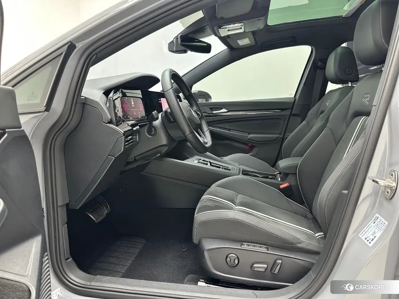 Volkswagen Golf id 4600392 из Китая 13