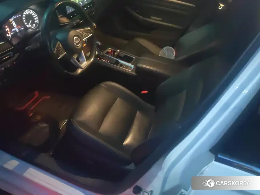 Nissan Altima id 4601779 из Китая 12