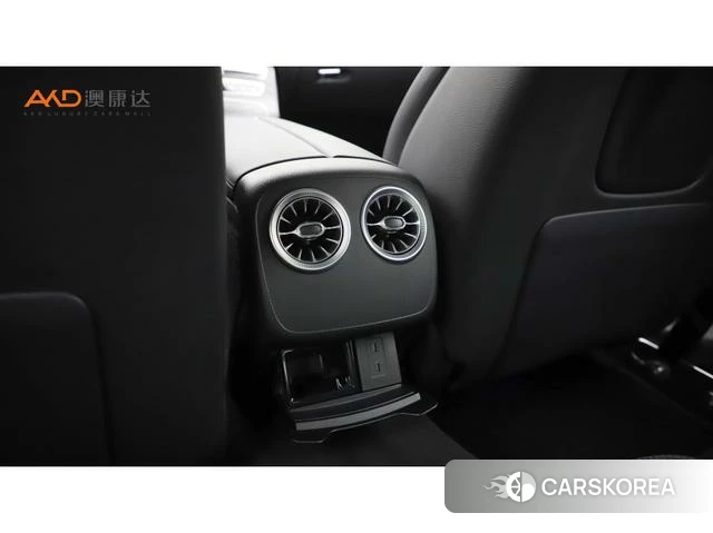Mercedes-Benz E-class 2023 Белый из Китая, фото 6