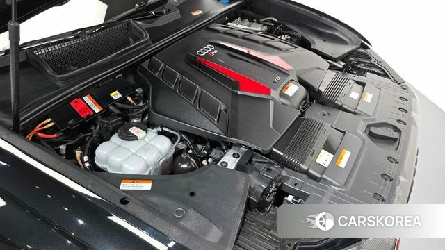 Audi RSQ8 (4M) id 3838773 из Кореи 16