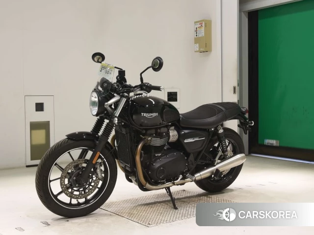 Triumph STREET TWIN 2019 из Японии, фото 5