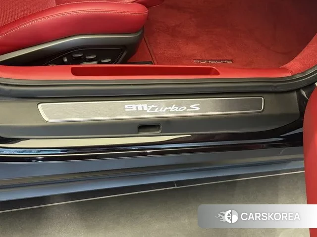 Porsche 911(992) id 3200902 из Кореи 16