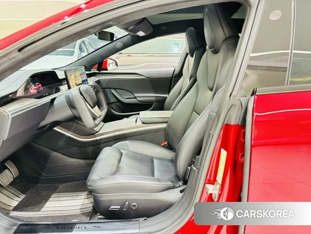Tesla Model S id 4222058 из Китая 21