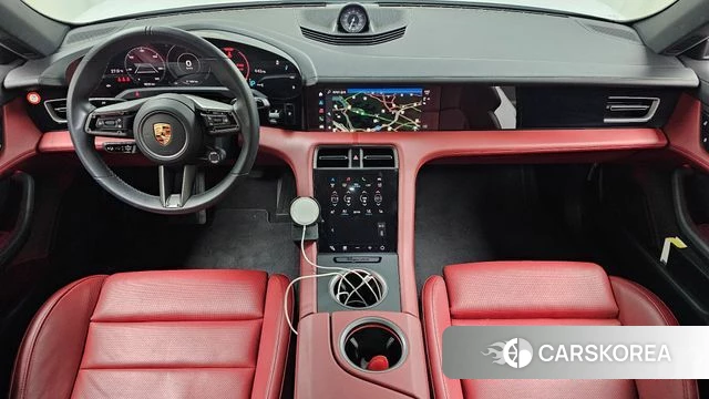 Porsche Taycan id 4880113 из Кореи 29