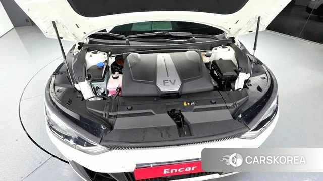 Kia EV6 id 3934668 из Кореи 16