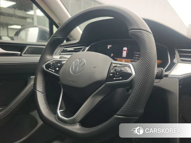Volkswagen Magotan id 3920820 из Китая 7