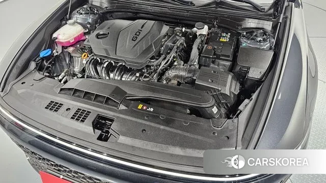 Hyundai Grandeur (GN7) id 2915242 из Кореи 16