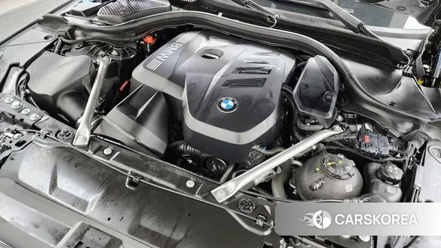 BMW 5 Series (G60) id 3487051 из Кореи 16