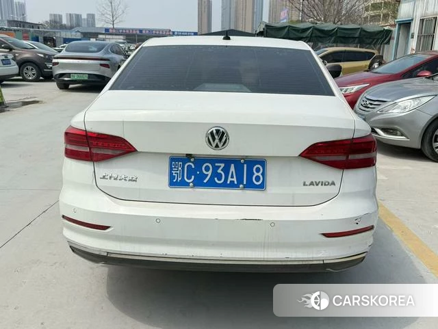 Volkswagen Lavida 2021 Белый из Китая, фото 6