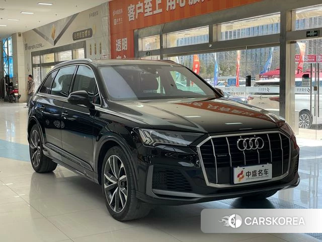 Audi Q7 id 4348850 из Китая 30
