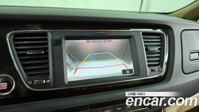 Kia The New Carnival id 2700059 из Кореи 16