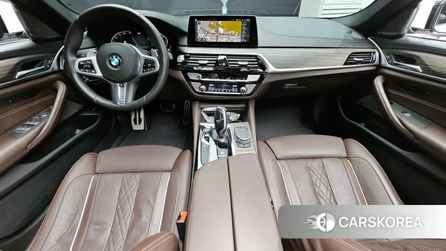 BMW 5 Series (G30) id 4324811 из Кореи 32