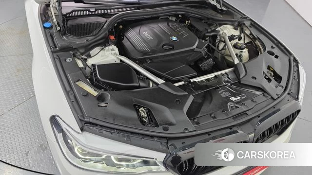 BMW 5 Series (G30) id 4873506 из Кореи 29