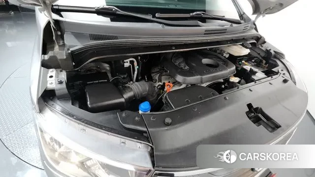 Hyundai The New Grand Starex id 3313629 из Кореи 16