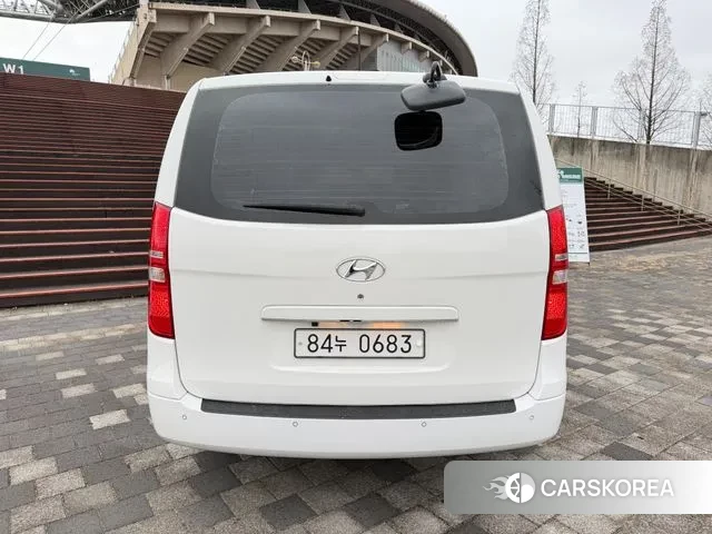 Hyundai The New Grand Starex id 3509831 из Кореи 16