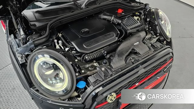 Mini Cooper S id 4302868 из Кореи 30