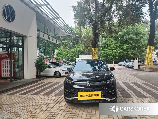 Volkswagen Tiguan L id 4261472 из Китая 9
