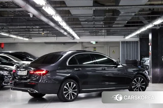 Mercedes-Benz E-Class W213 id 3478752 из Кореи 16